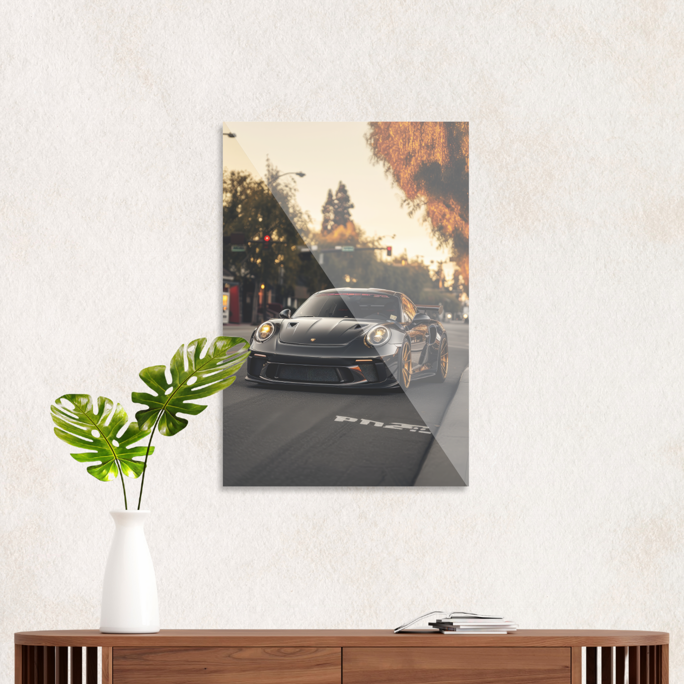 Black Porsche GT3 in the city