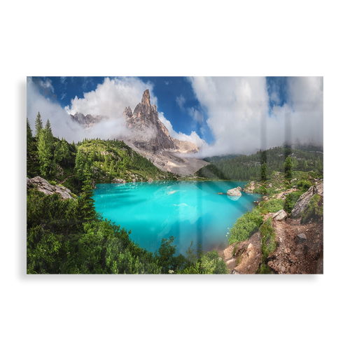 Lago di Sorapis, Italy